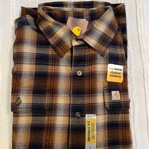 NWT Carhartt Men’s Long Sleeve Flannel Work Shirt - Size L